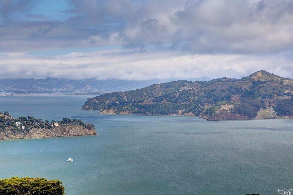 49 Cloud View Rd, Sausalito, CA 94965 photo 3