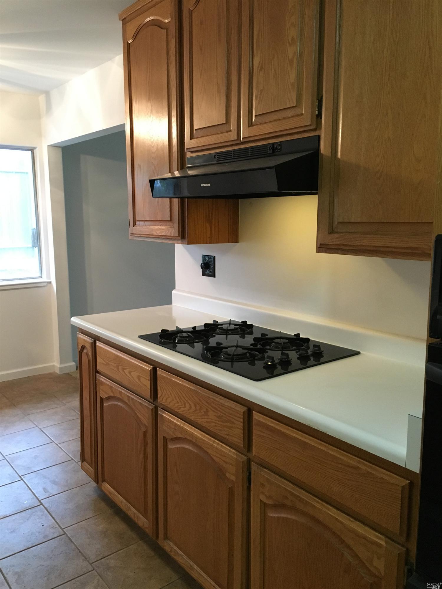400 Aragon St, Vallejo, CA 94591 photo 12