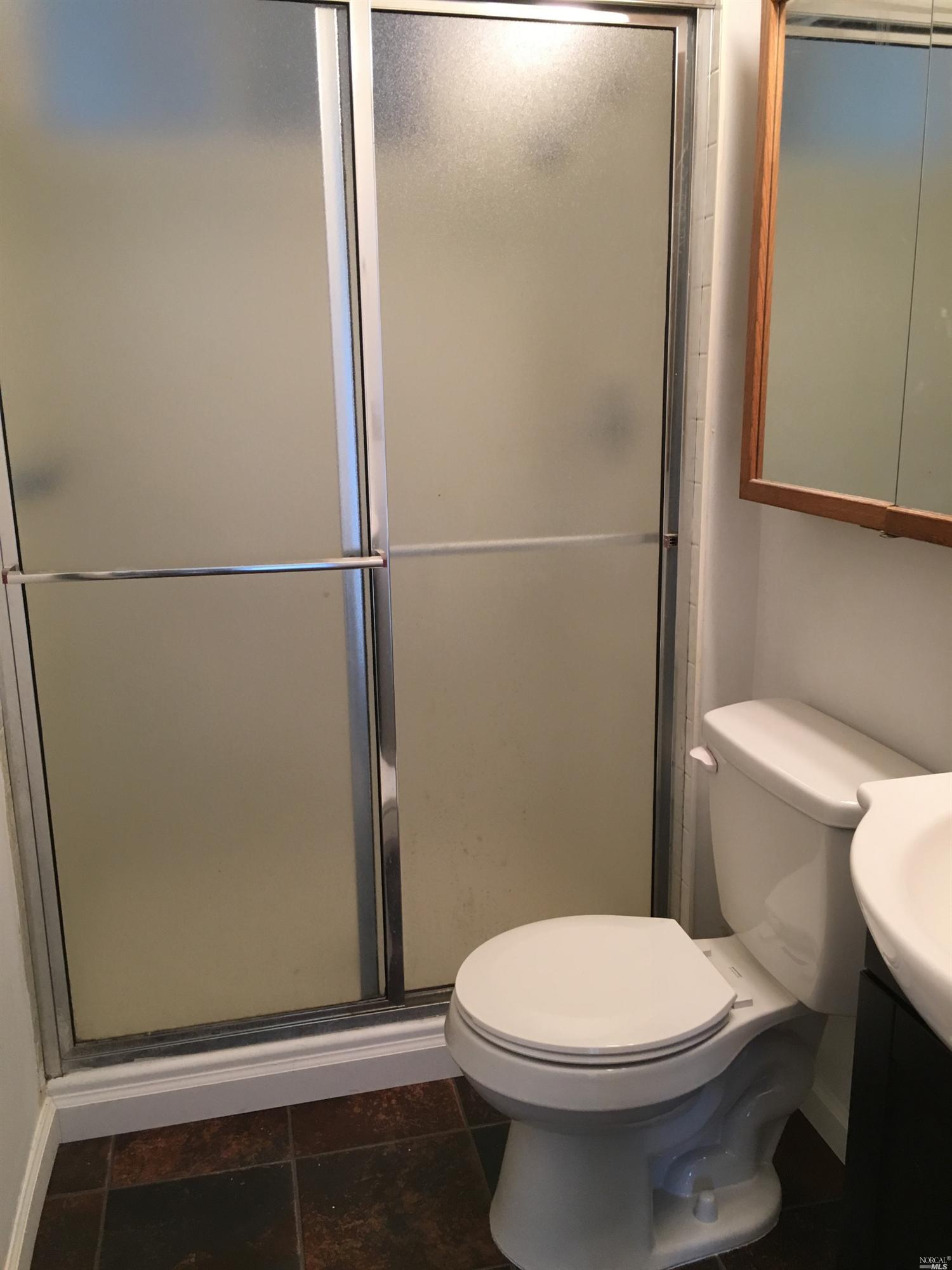 400 Aragon St, Vallejo, CA 94591 photo 6