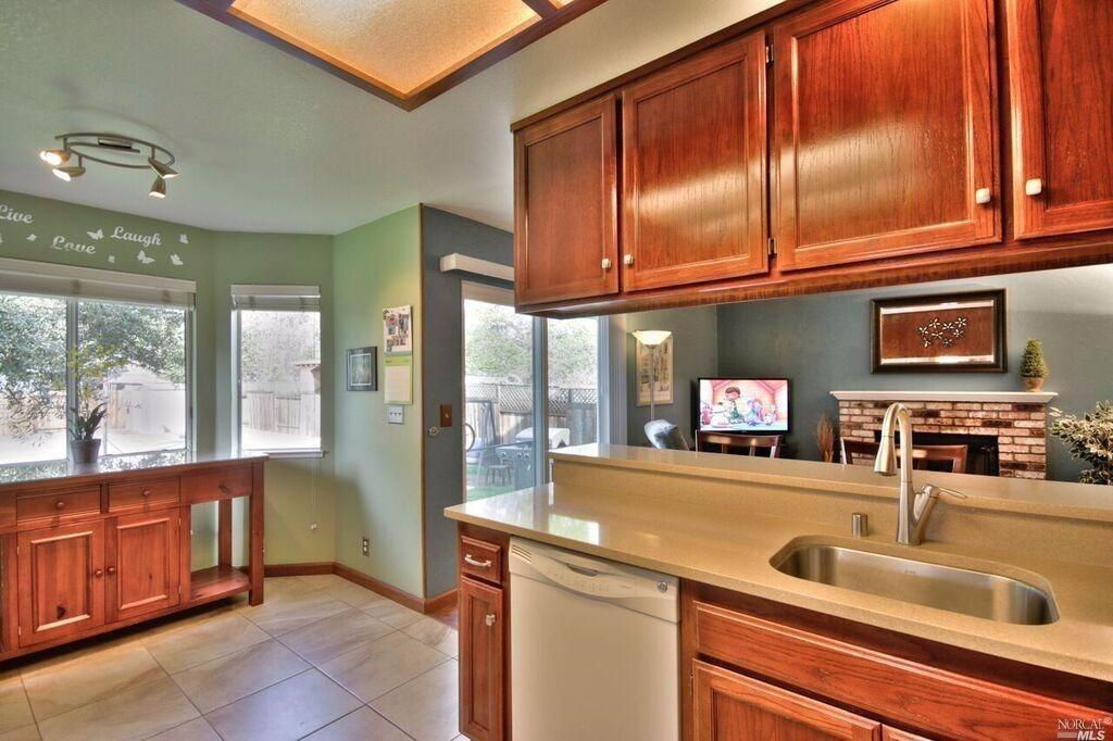 205 Hahn Way, Cotati, CA 94931 photo 14