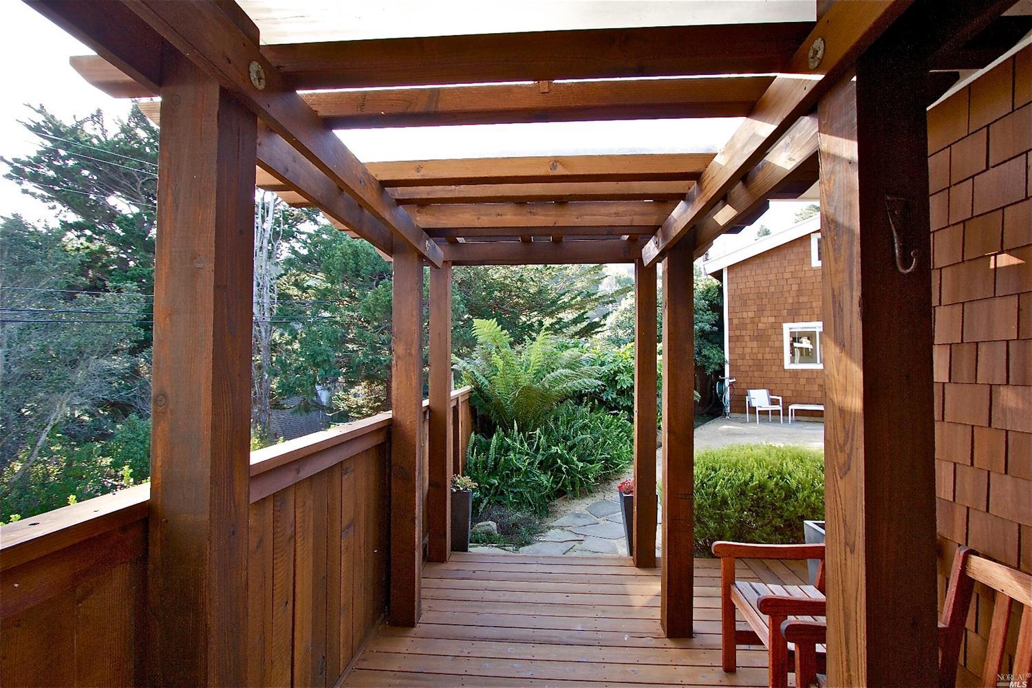 917 Centro Way, Mill Valley, CA 94941 photo 2