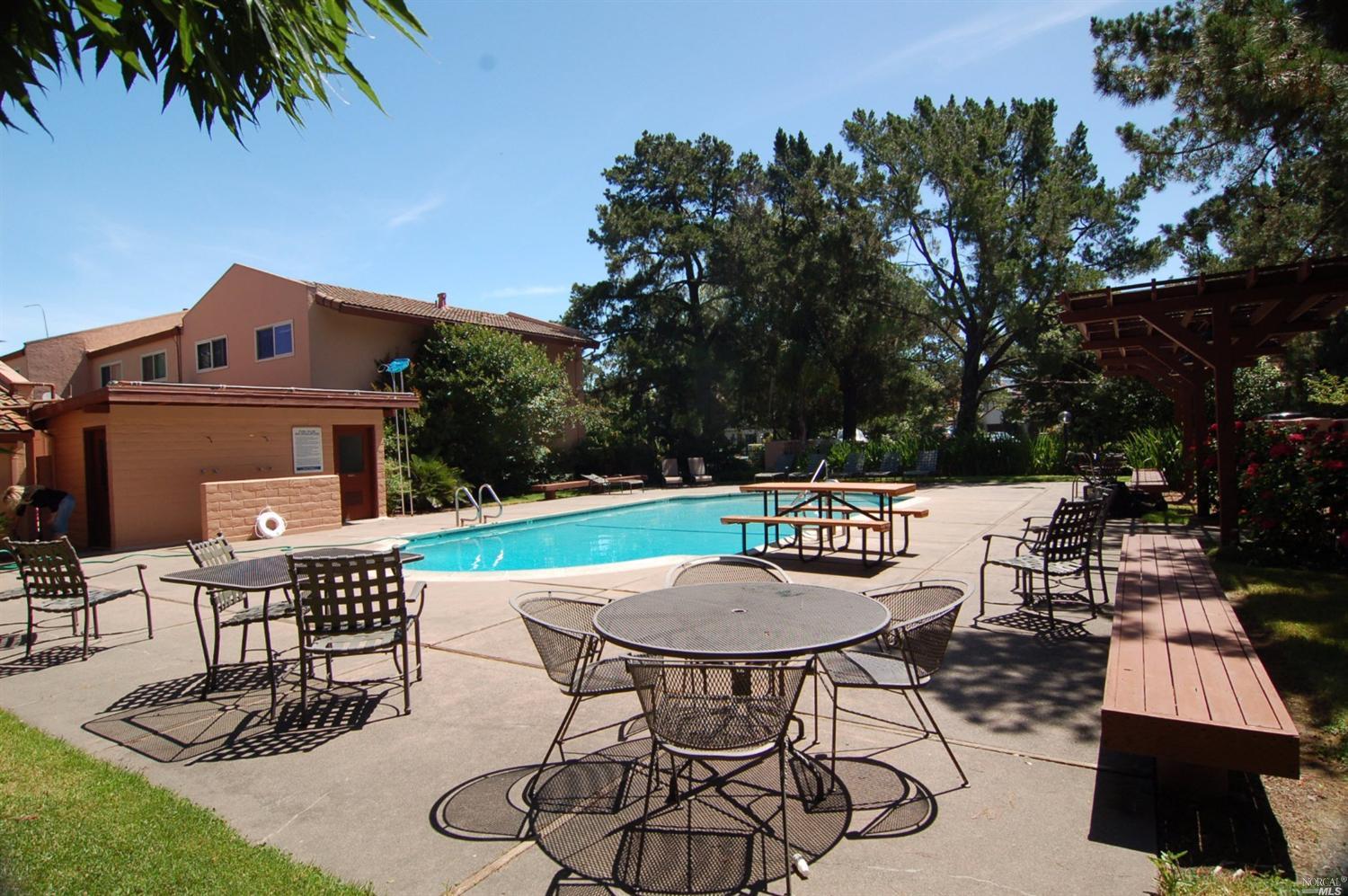 896 Marina Dr, Napa, CA 94559 photo 35