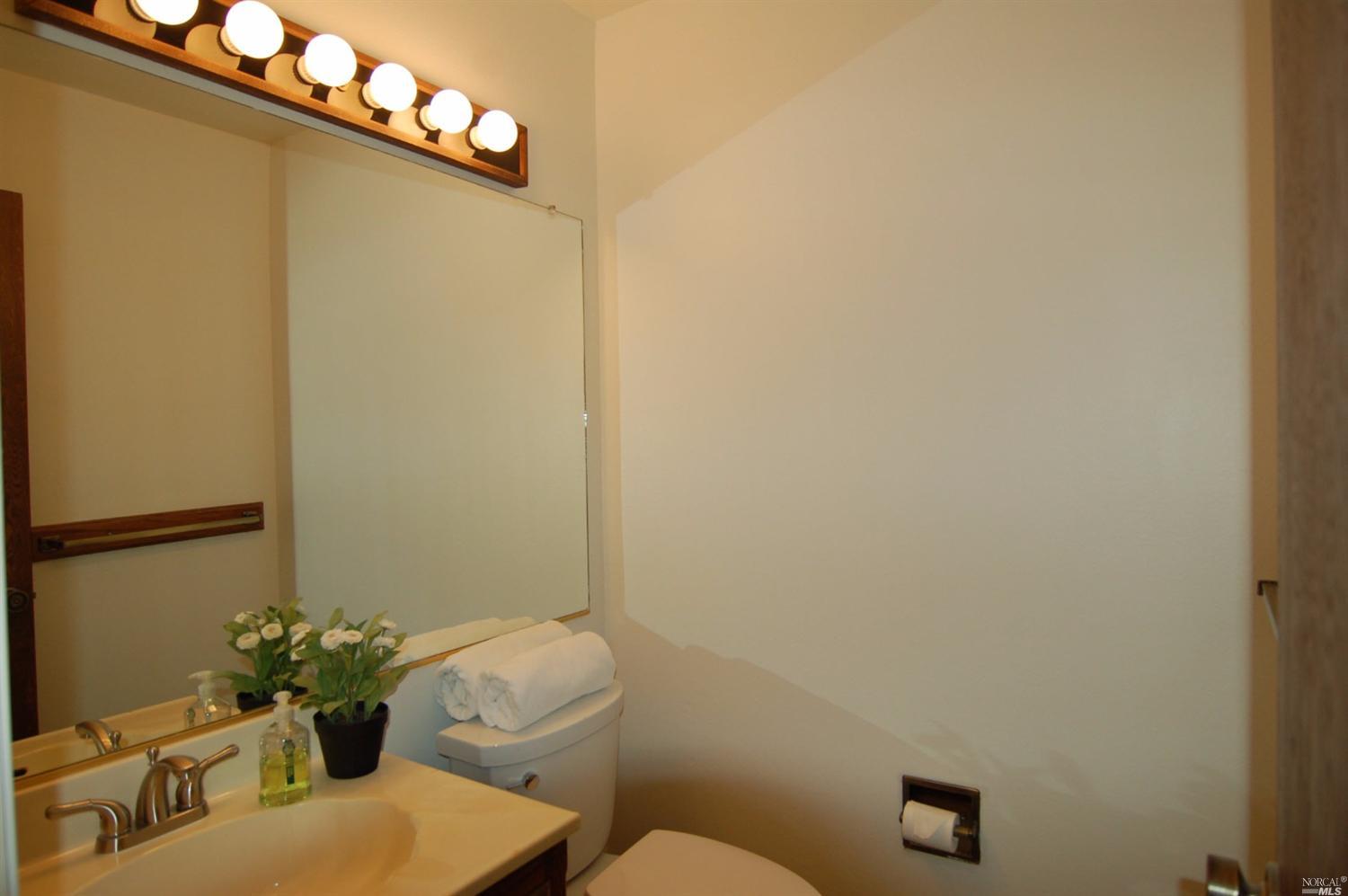 896 Marina Dr, Napa, CA 94559 photo 31