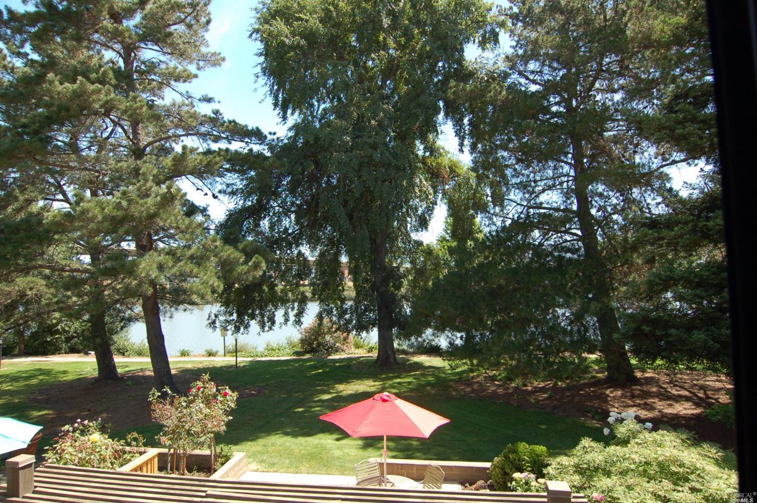 896 Marina Dr, Napa, CA 94559 photo 23