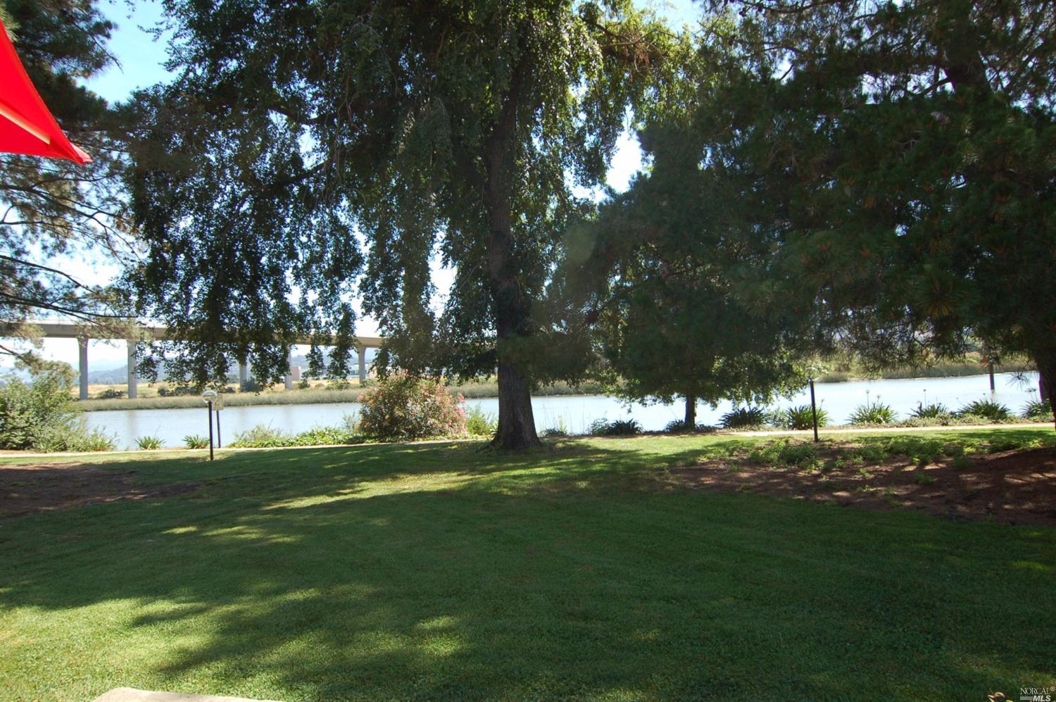 896 Marina Dr, Napa, CA 94559 photo 6