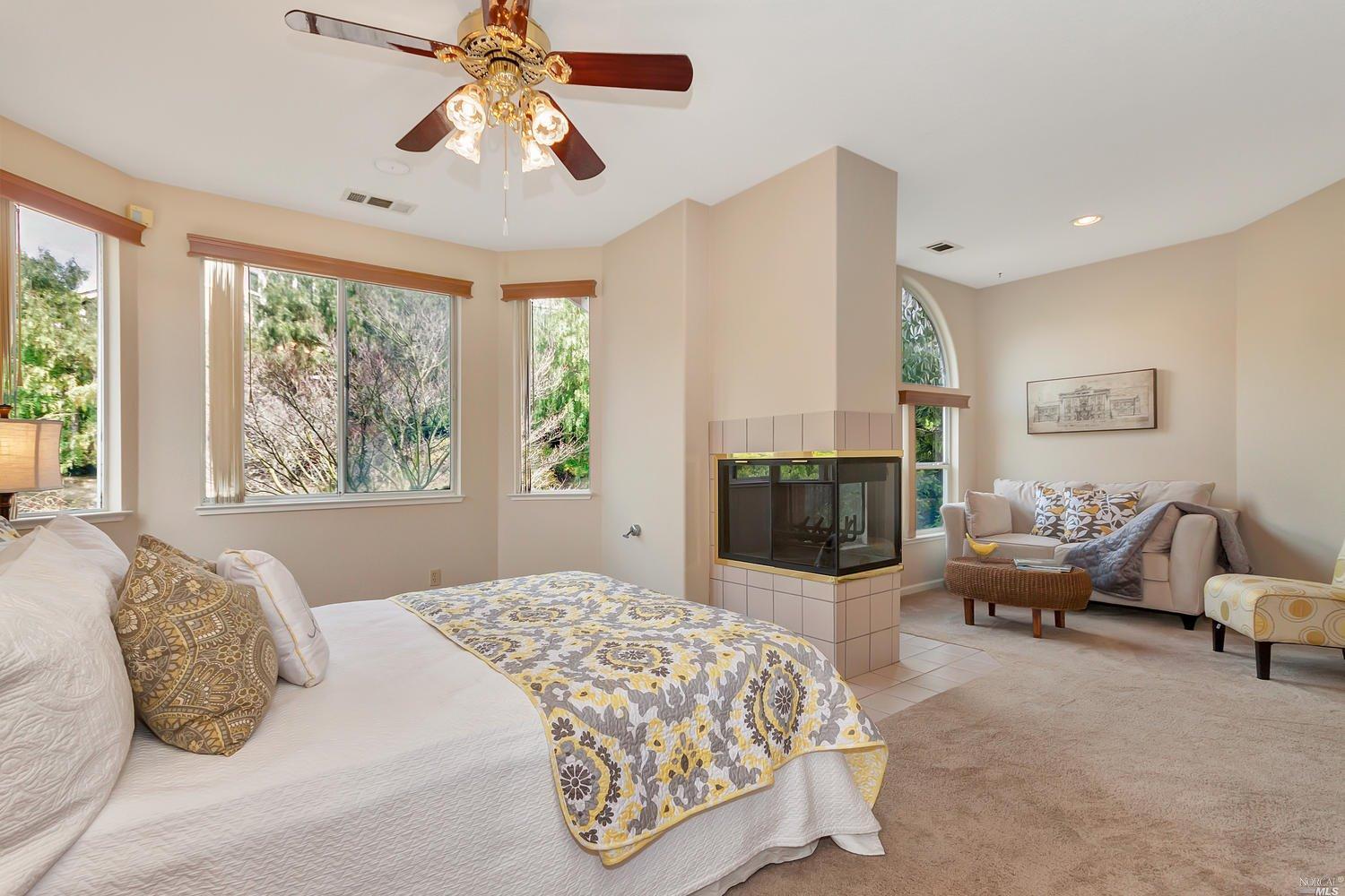 24 Cliff Walk Dr, Vallejo, CA 94591 photo 23