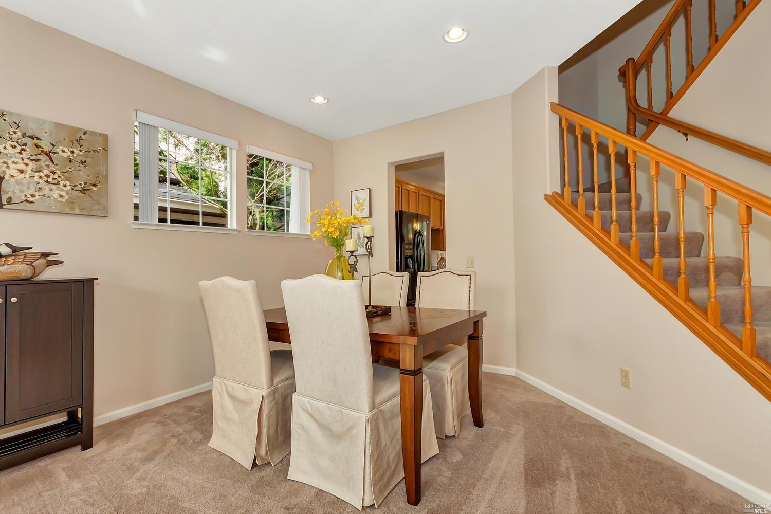 24 Cliff Walk Dr, Vallejo, CA 94591 photo 5