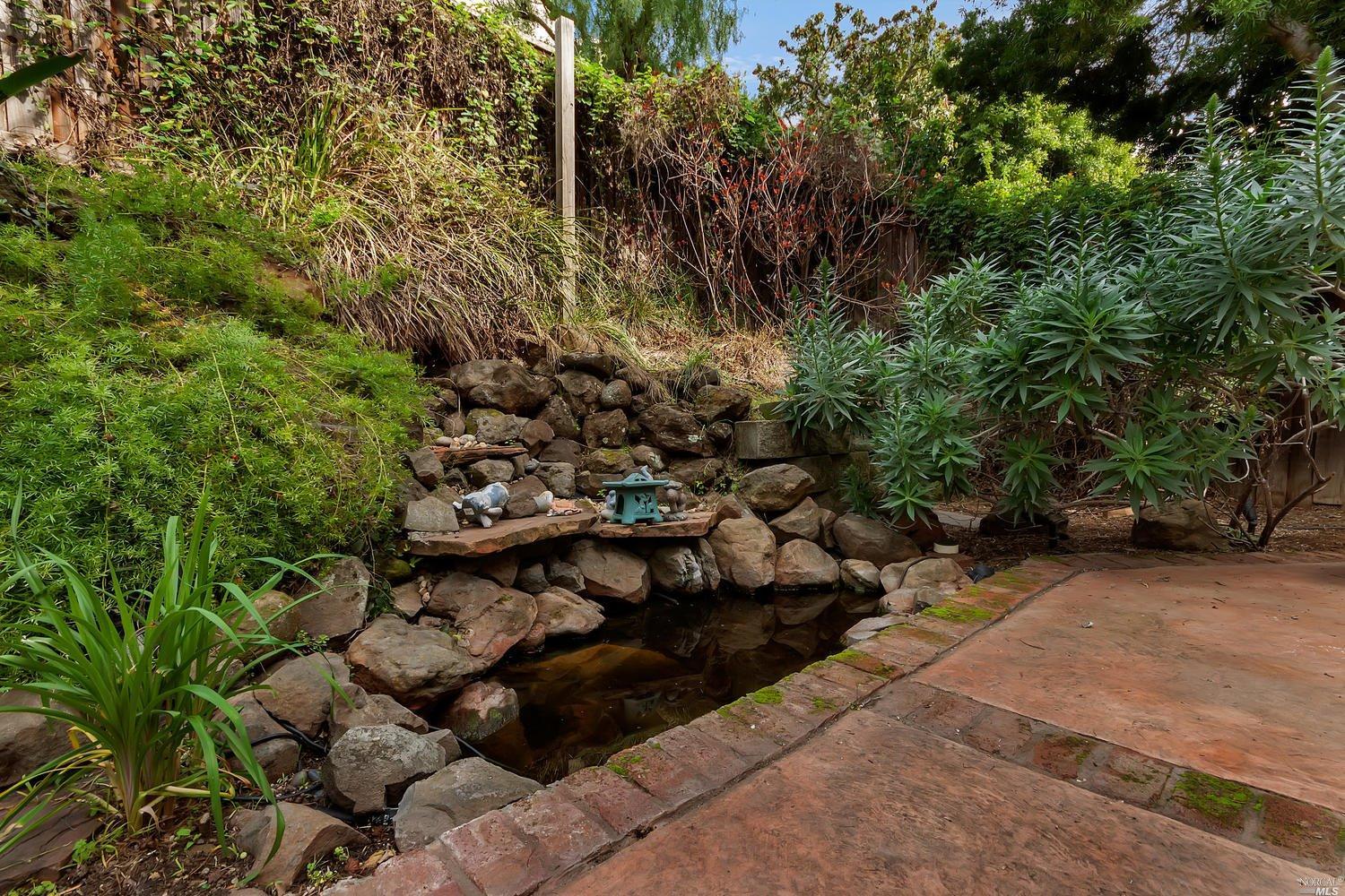 24 Cliff Walk Dr, Vallejo, CA 94591 photo 29