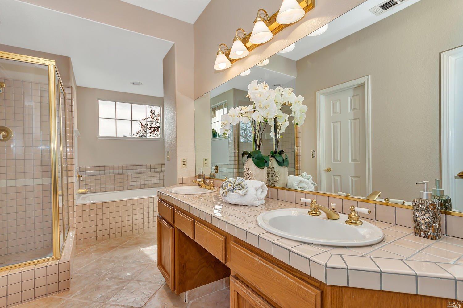 24 Cliff Walk Dr, Vallejo, CA 94591 photo 24