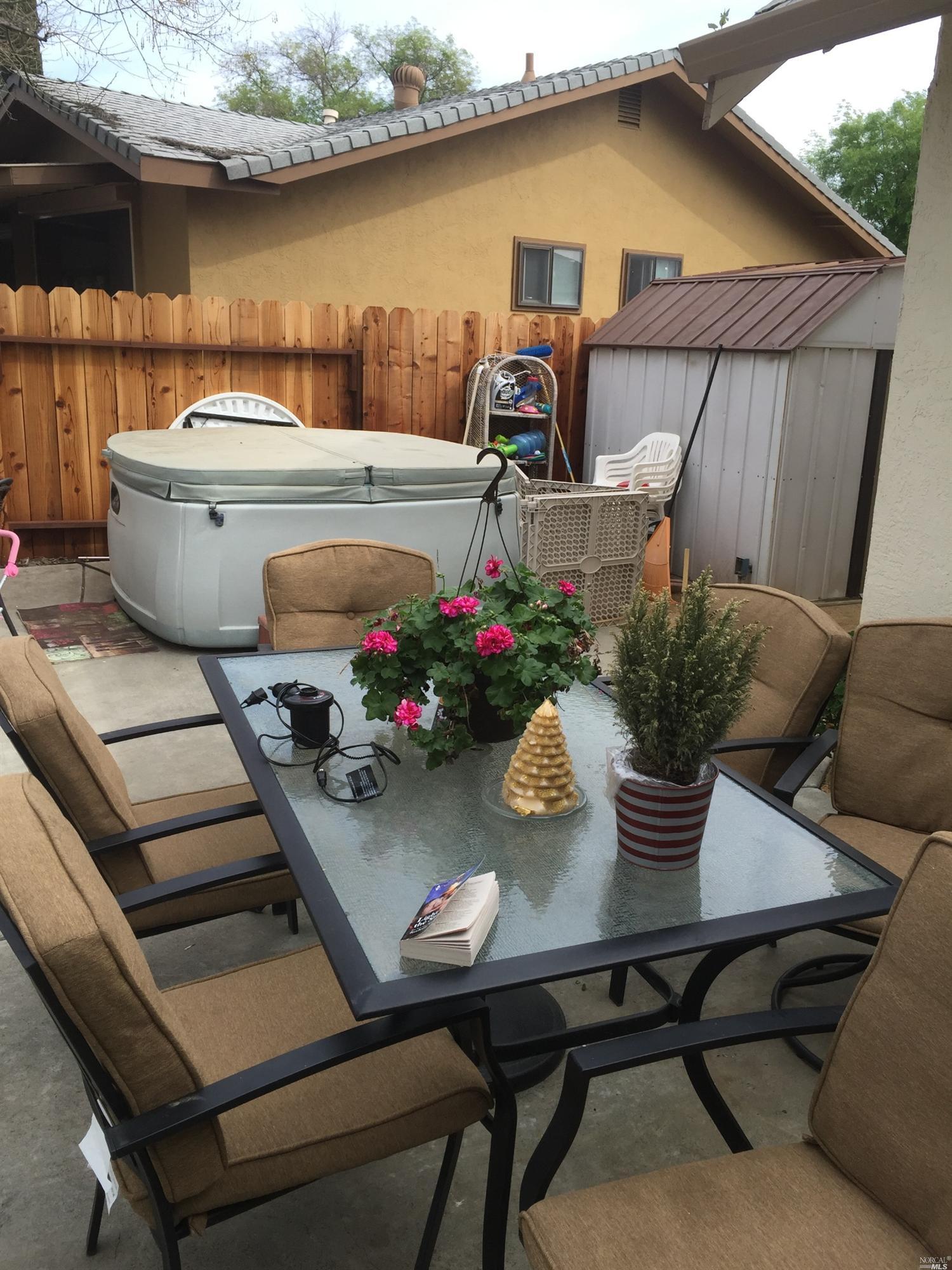 355 Springvalley Dr, Vacaville, CA 95687 photo 30