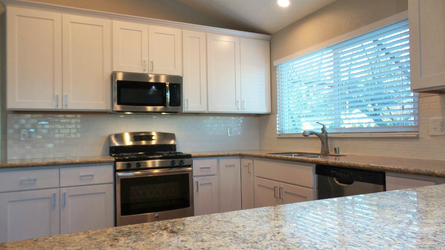 908 E Atlantic Ave, Fairfield, CA 94533 photo 13