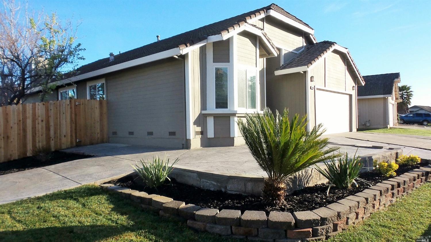 908 E Atlantic Ave, Fairfield, CA 94533 photo 2
