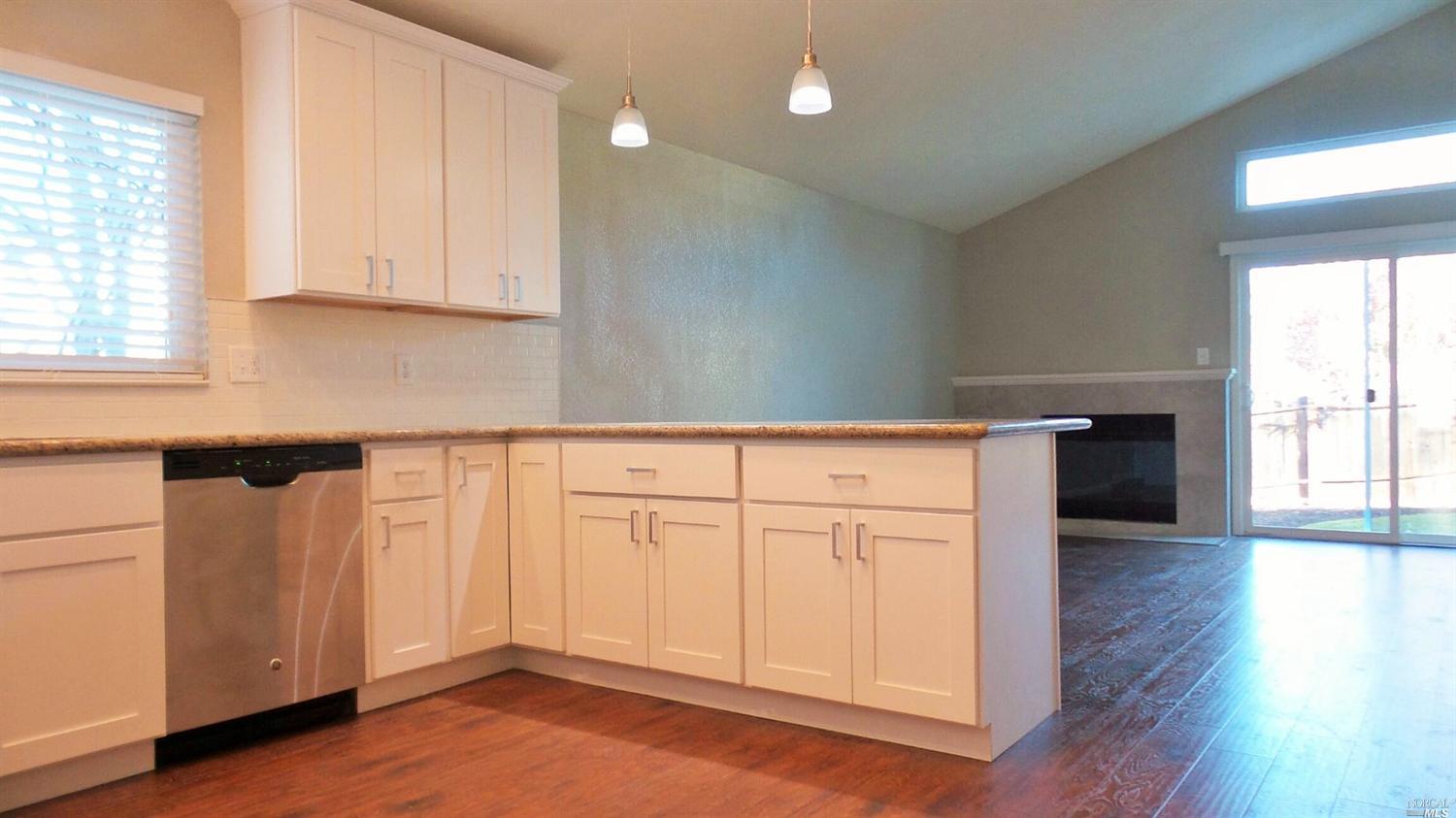 908 E Atlantic Ave, Fairfield, CA 94533 photo 11