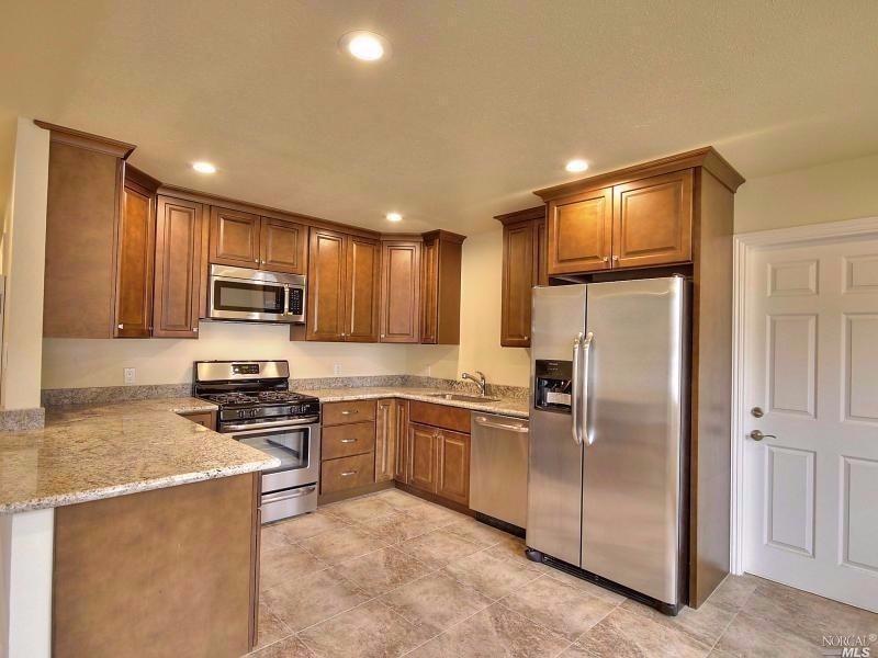 323 Stuart Dr, Petaluma, CA 94954 photo 9