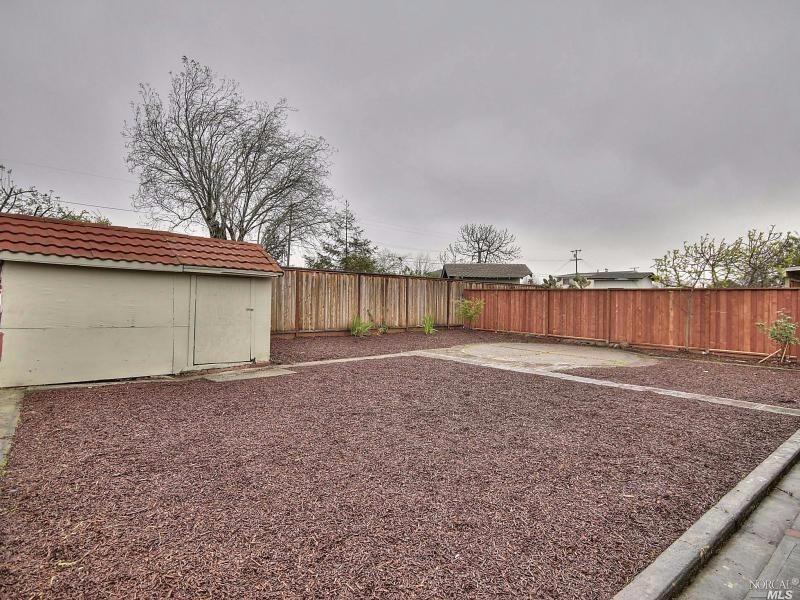 323 Stuart Dr, Petaluma, CA 94954 photo 28