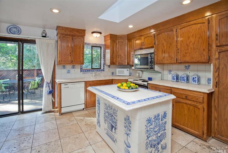 694 Cherry Ave, Sonoma, CA 95476 photo 7