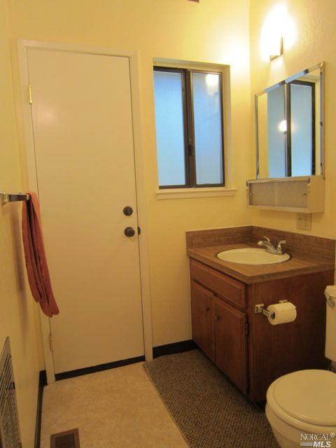Undisclosed, Willits, CA 95490 photo 22