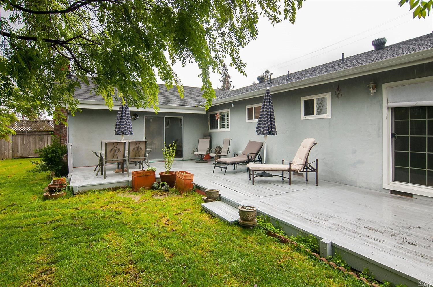 1412 Sarkesian Dr, Petaluma, CA 94954 photo 20