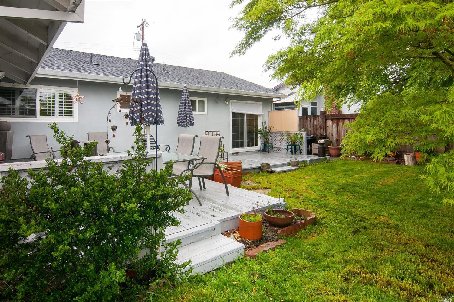 1412 Sarkesian Dr, Petaluma, CA 94954 photo 14