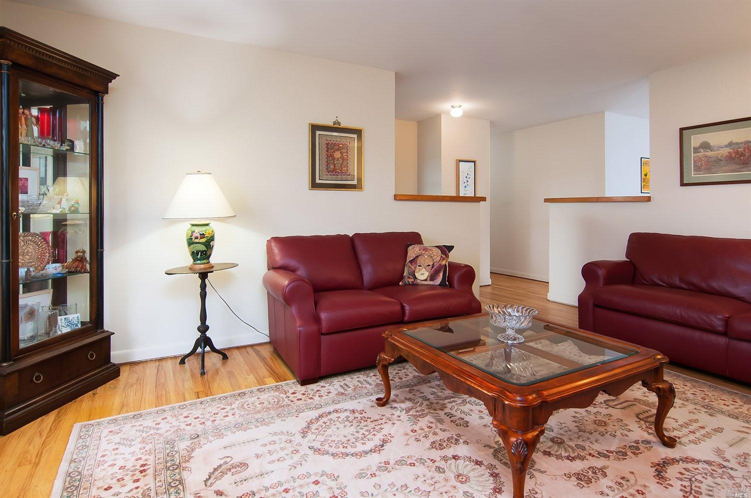 1412 Sarkesian Dr, Petaluma, CA 94954 photo 9