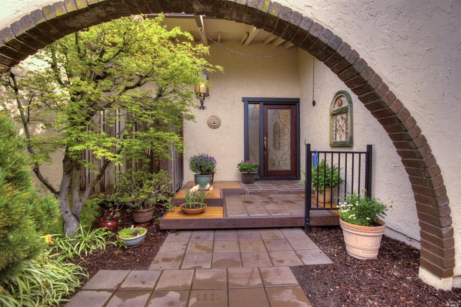 4283 E 3rd Ave, Napa, CA 94558 photo 2