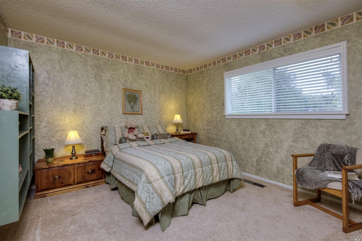 4283 E 3rd Ave, Napa, CA 94558 photo 13