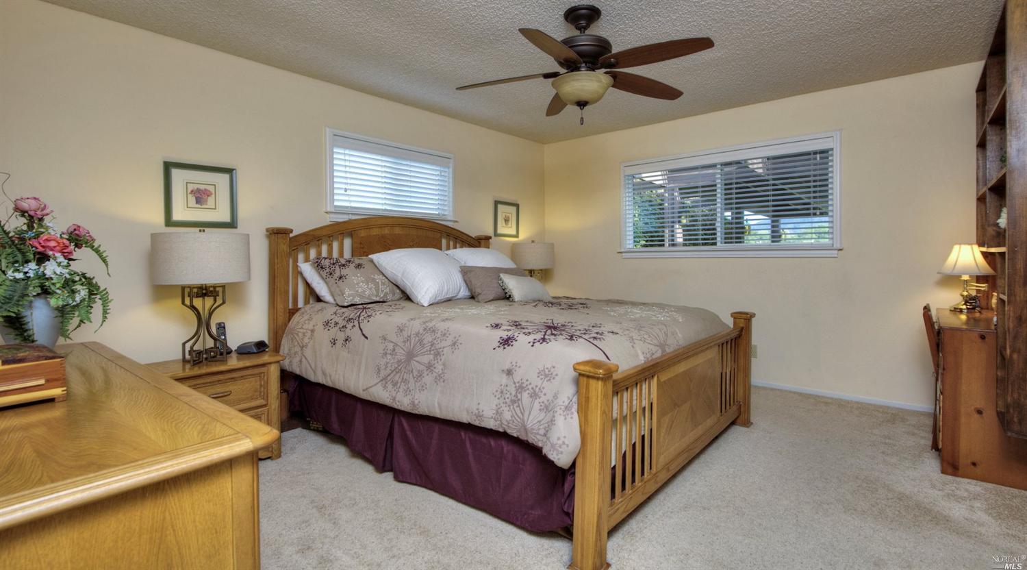 4283 E 3rd Ave, Napa, CA 94558 photo 15