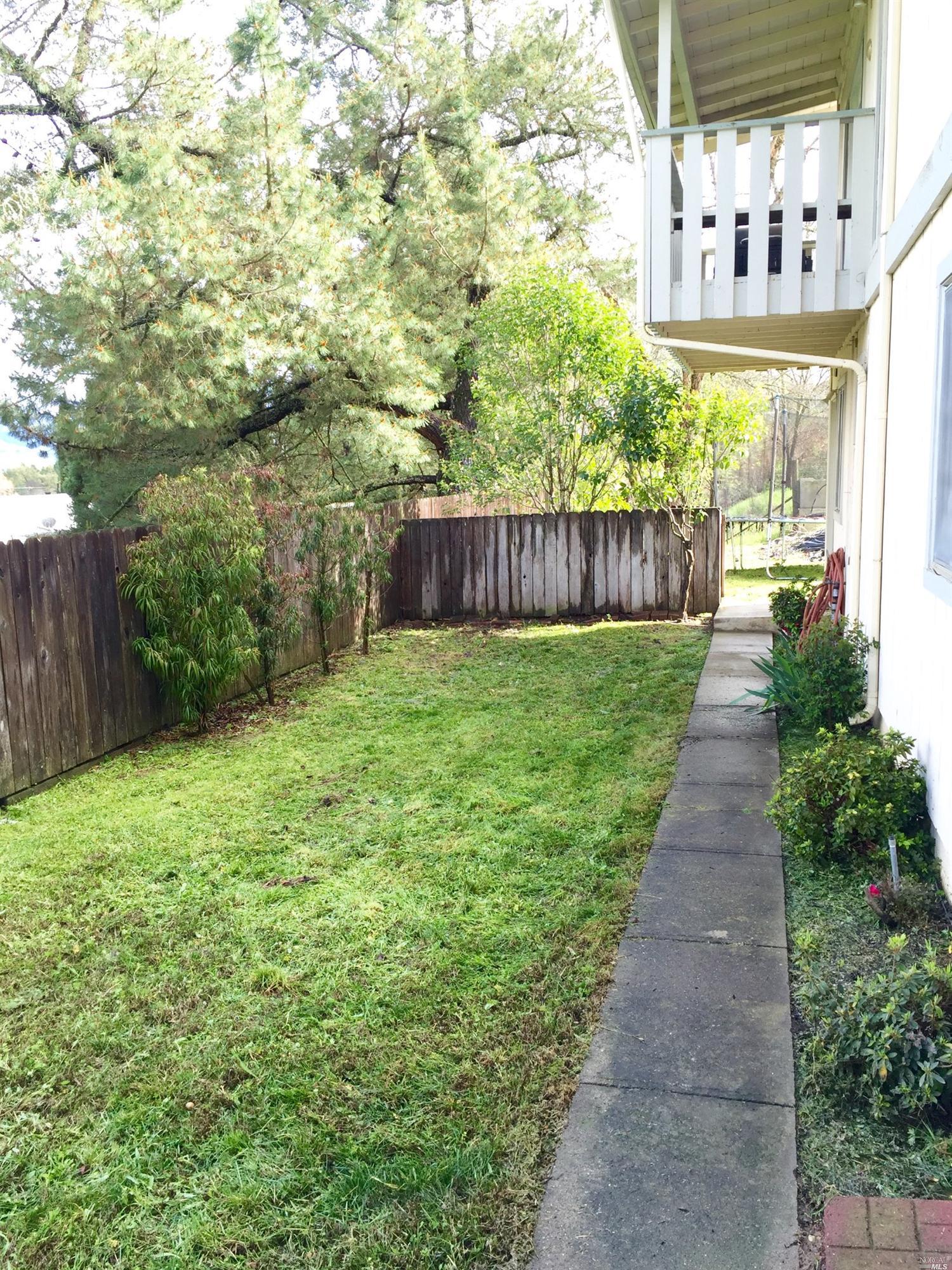 204 Bourbon Ln, Ukiah, CA 95482 photo 24