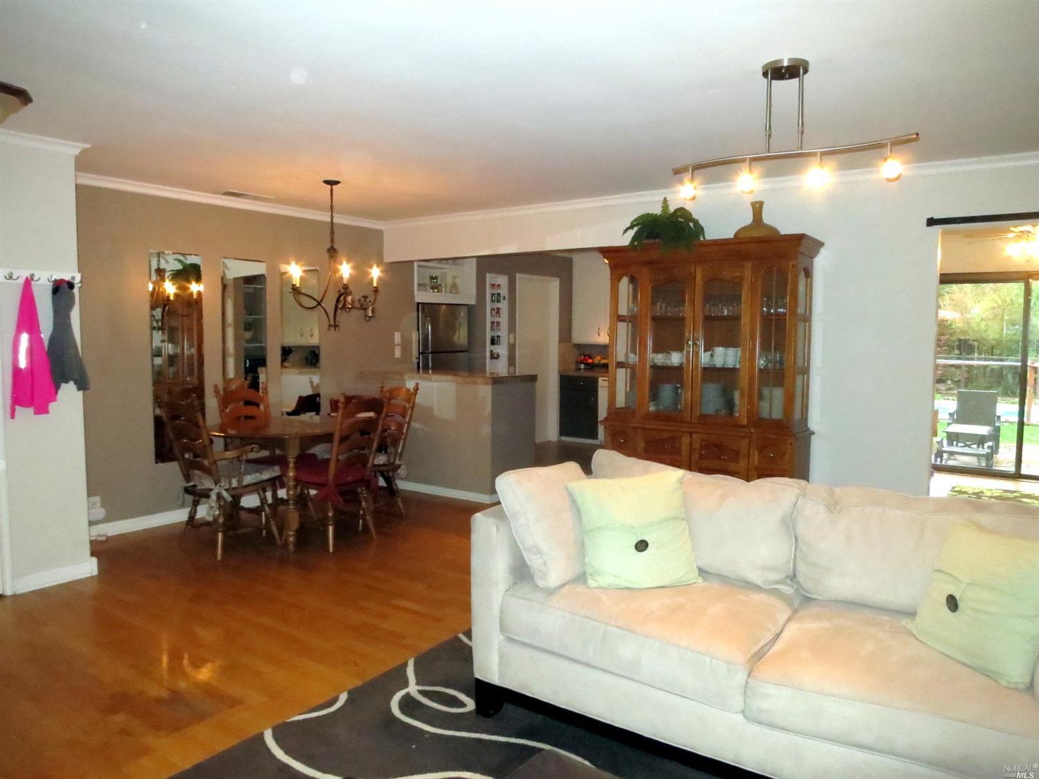 776 Clausing Ave, Novato, CA 94945 photo 6