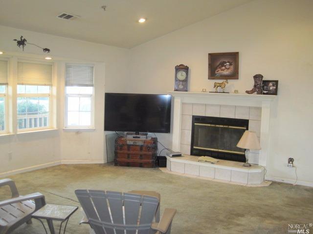 5217 Maple Rd, Vacaville, CA 95687 photo 4