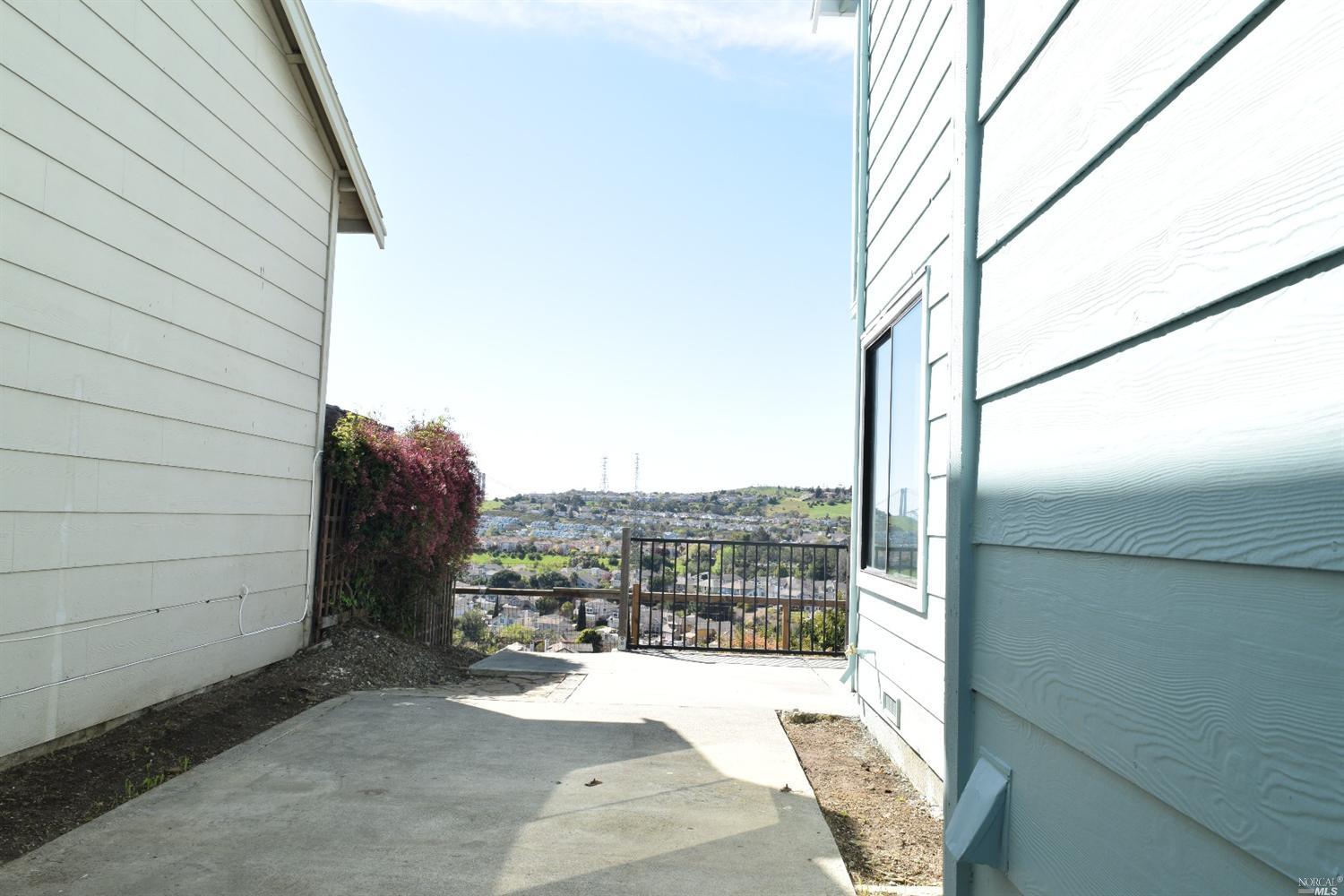 330 Yachtsman Dr, Vallejo, CA 94591 photo 23