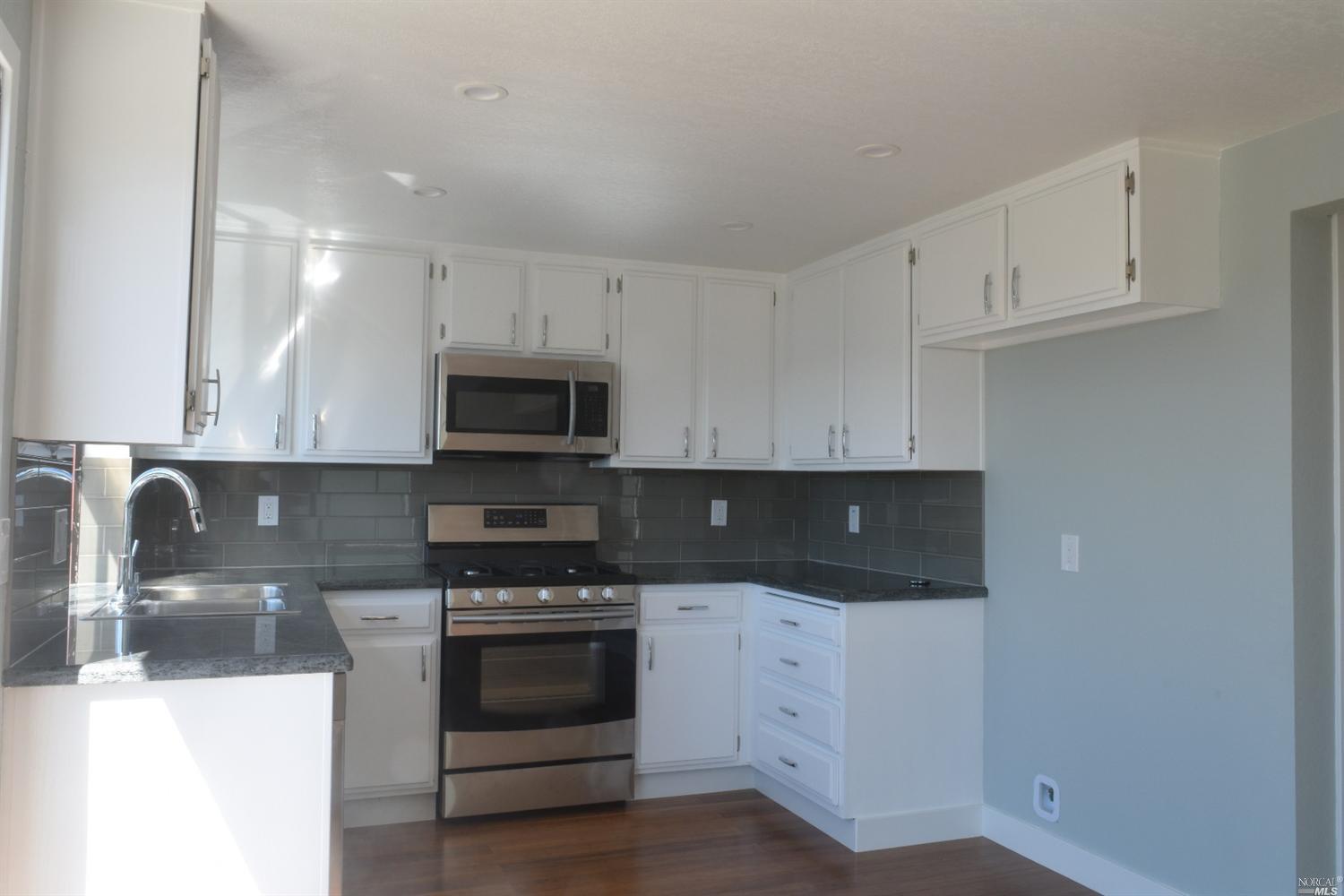 330 Yachtsman Dr, Vallejo, CA 94591 photo 9