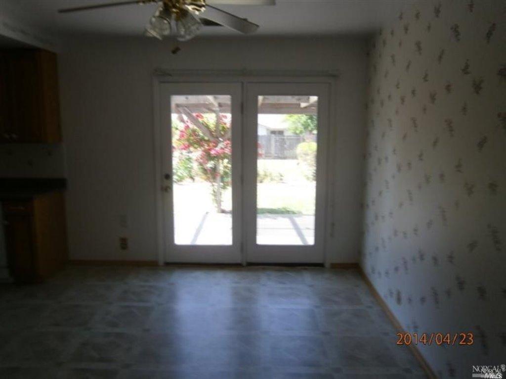 279 Daffodil Dr, Fairfield, CA 94533 photo 3