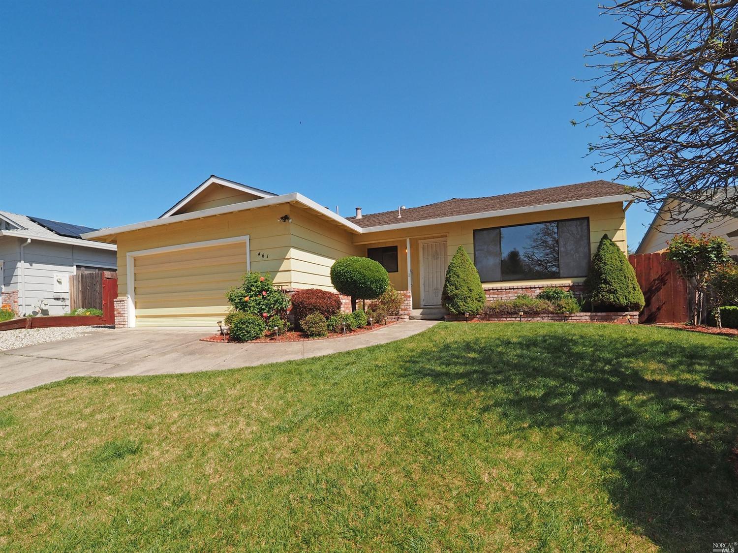 461 Eileen Dr, Sebastopol, CA 95472 photo 1