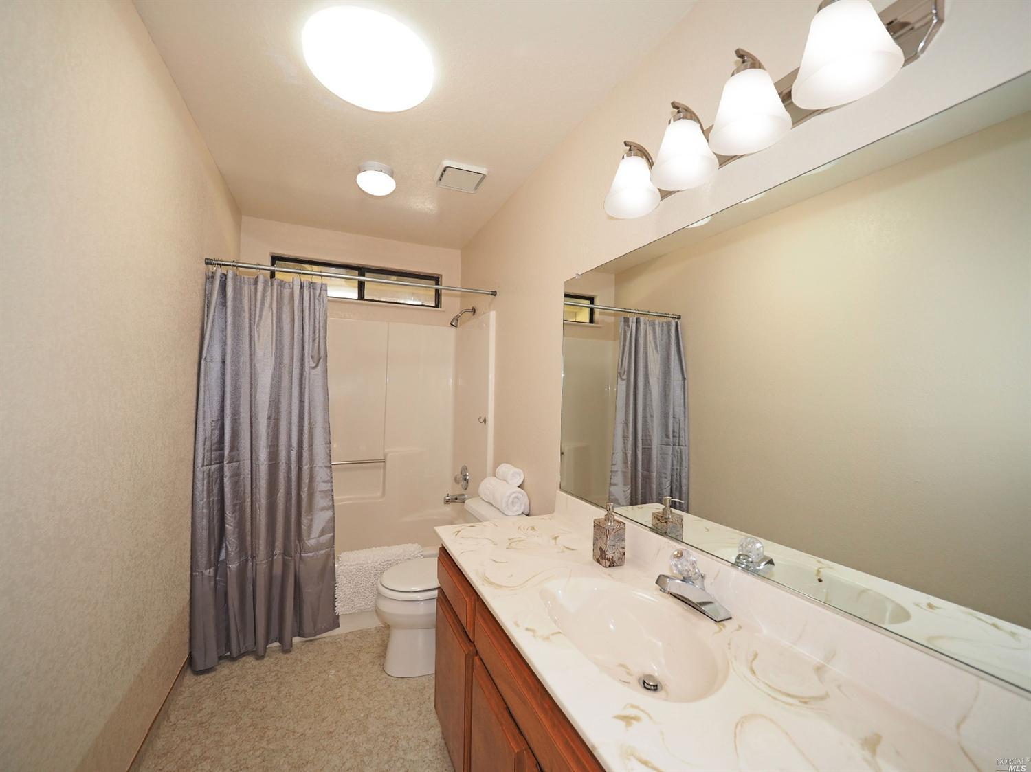 461 Eileen Dr, Sebastopol, CA 95472 photo 17