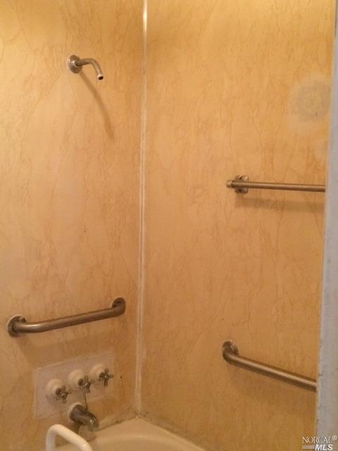 121 El Monte Ave, Vallejo, CA 94591 photo 11