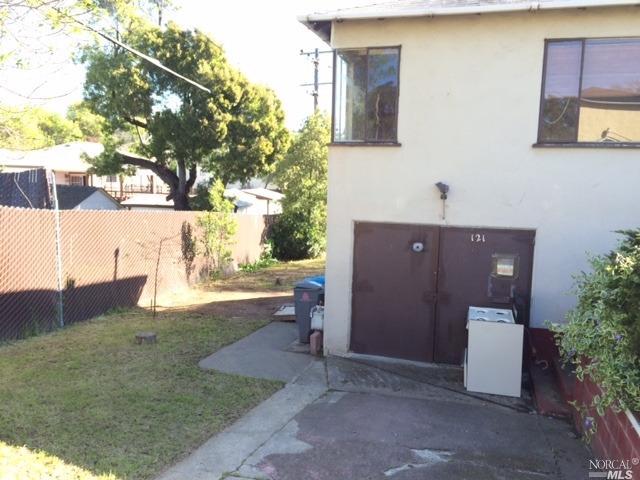 121 El Monte Ave, Vallejo, CA 94591 photo 3