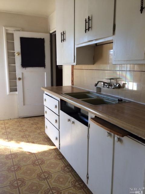 121 El Monte Ave, Vallejo, CA 94591 photo 10