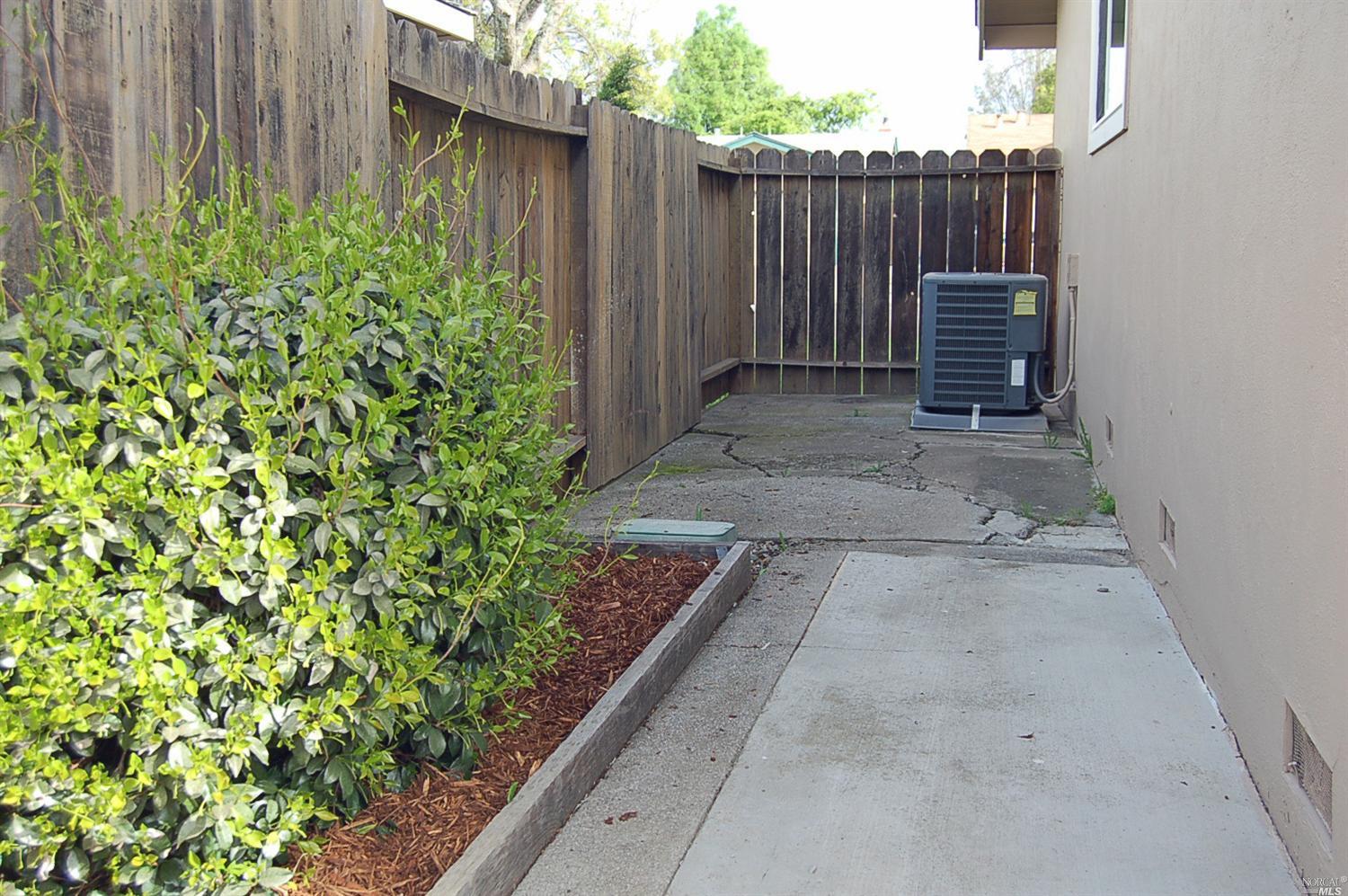 243 Jasmine St, Fairfield, CA 94533 photo 38