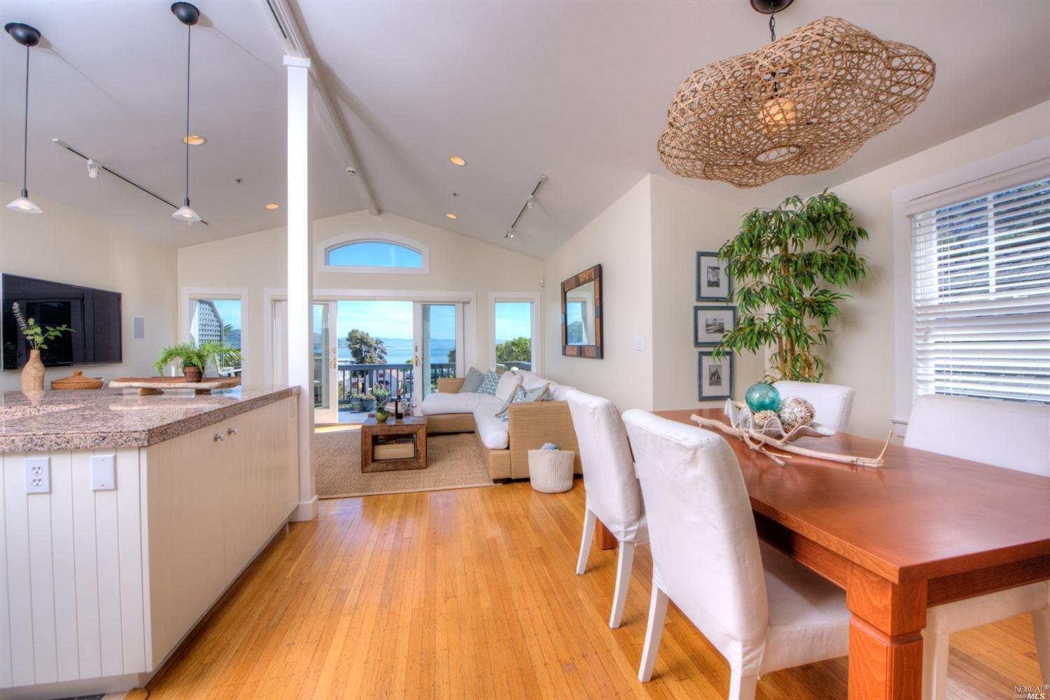 108 3rd St, Sausalito, CA 94965 photo 3