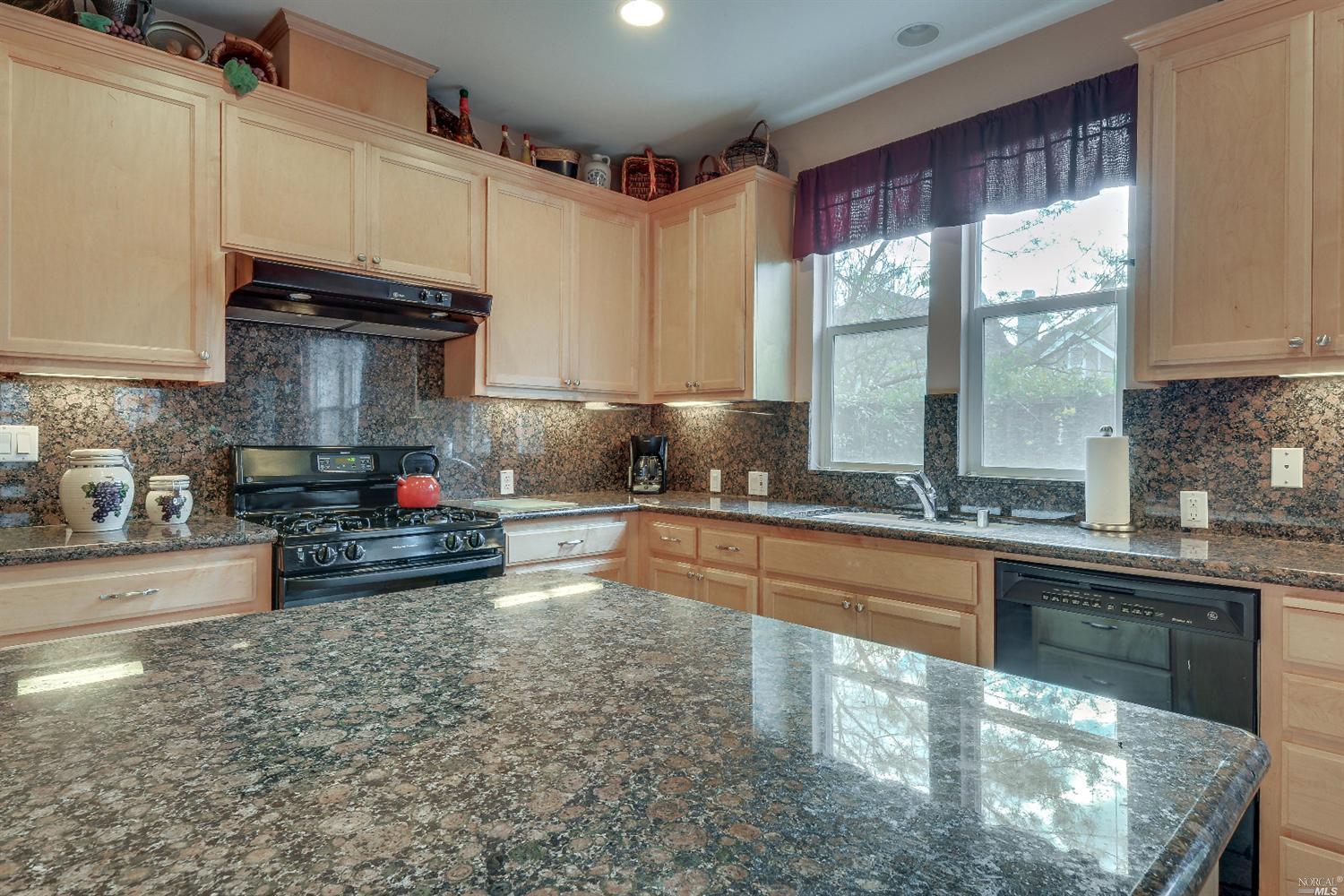 27 Windsor Ct, Napa, CA 94558 photo 7