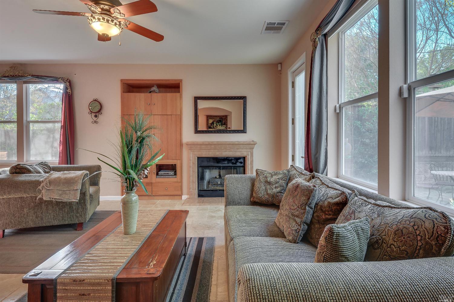 27 Windsor Ct, Napa, CA 94558 photo 13