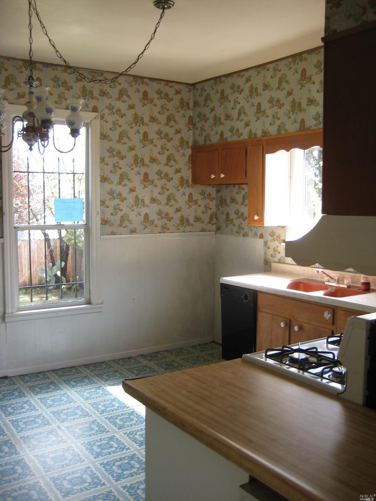 120 Perkins Ave, Vallejo, CA 94590 photo 5
