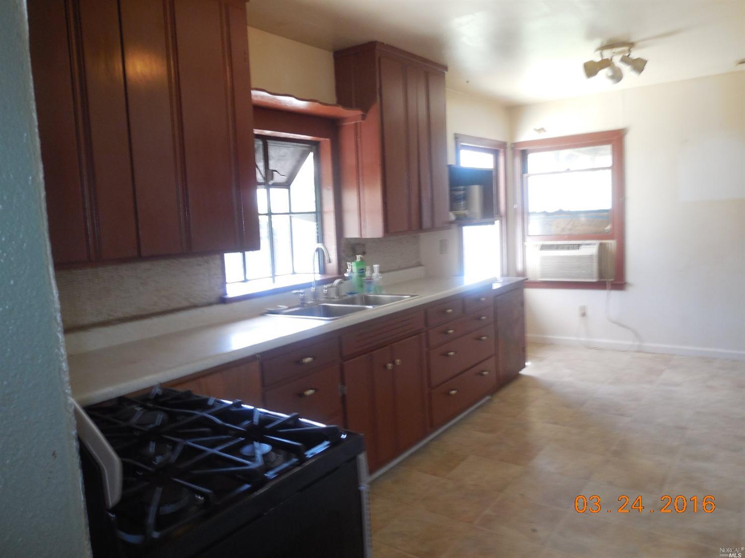125 12th St, Vallejo, CA 94590 photo 5