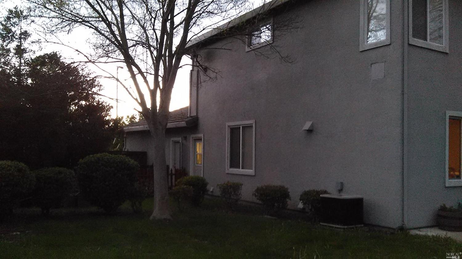 5280 Zinfandel Ln, Vallejo, CA 94591 photo 4