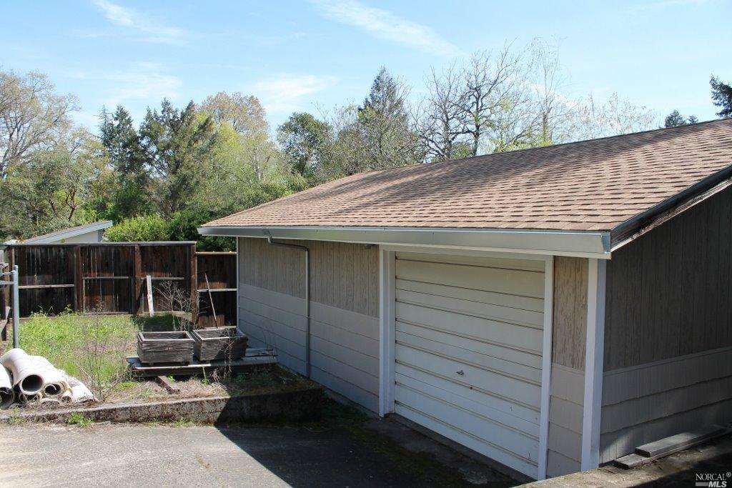 654 Walnut Ave, Ukiah, CA 95482 photo 26