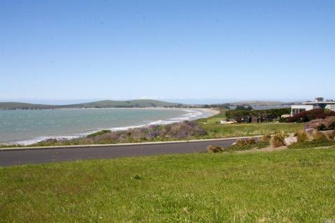 711 Gull Dr, Bodega Bay, CA 94923 photo 2