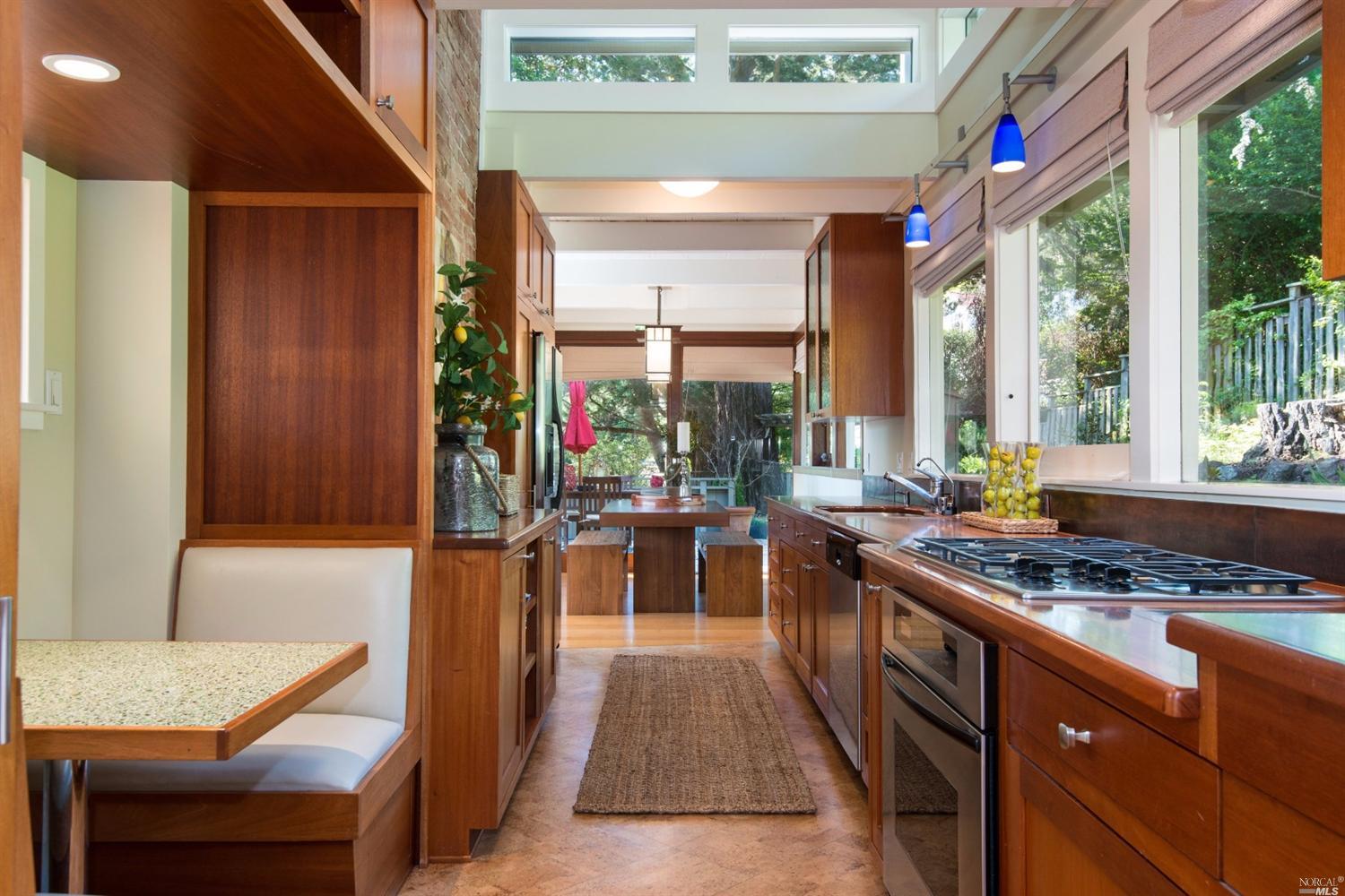 157 Lark Ln, Mill Valley, CA 94941 photo 2