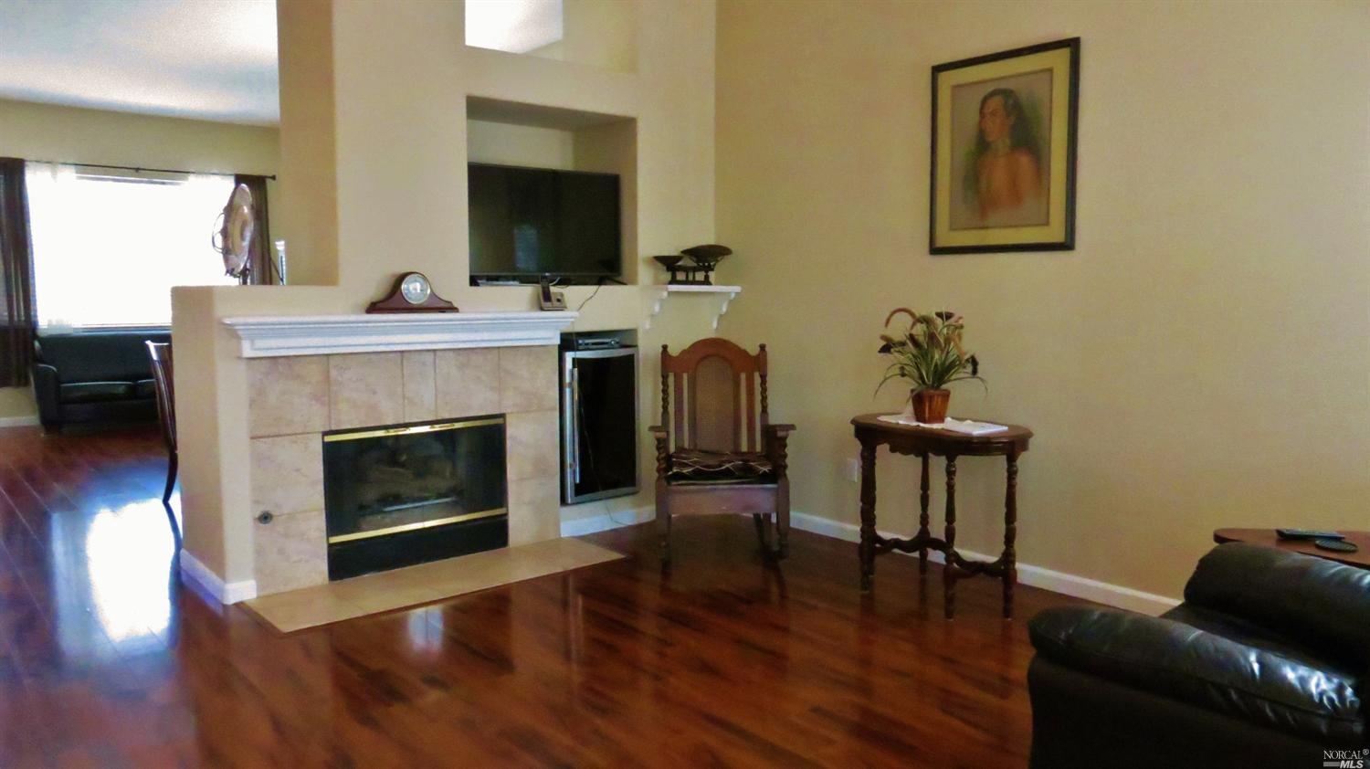 503 Juniper Ln, Windsor, CA 95492 photo 3