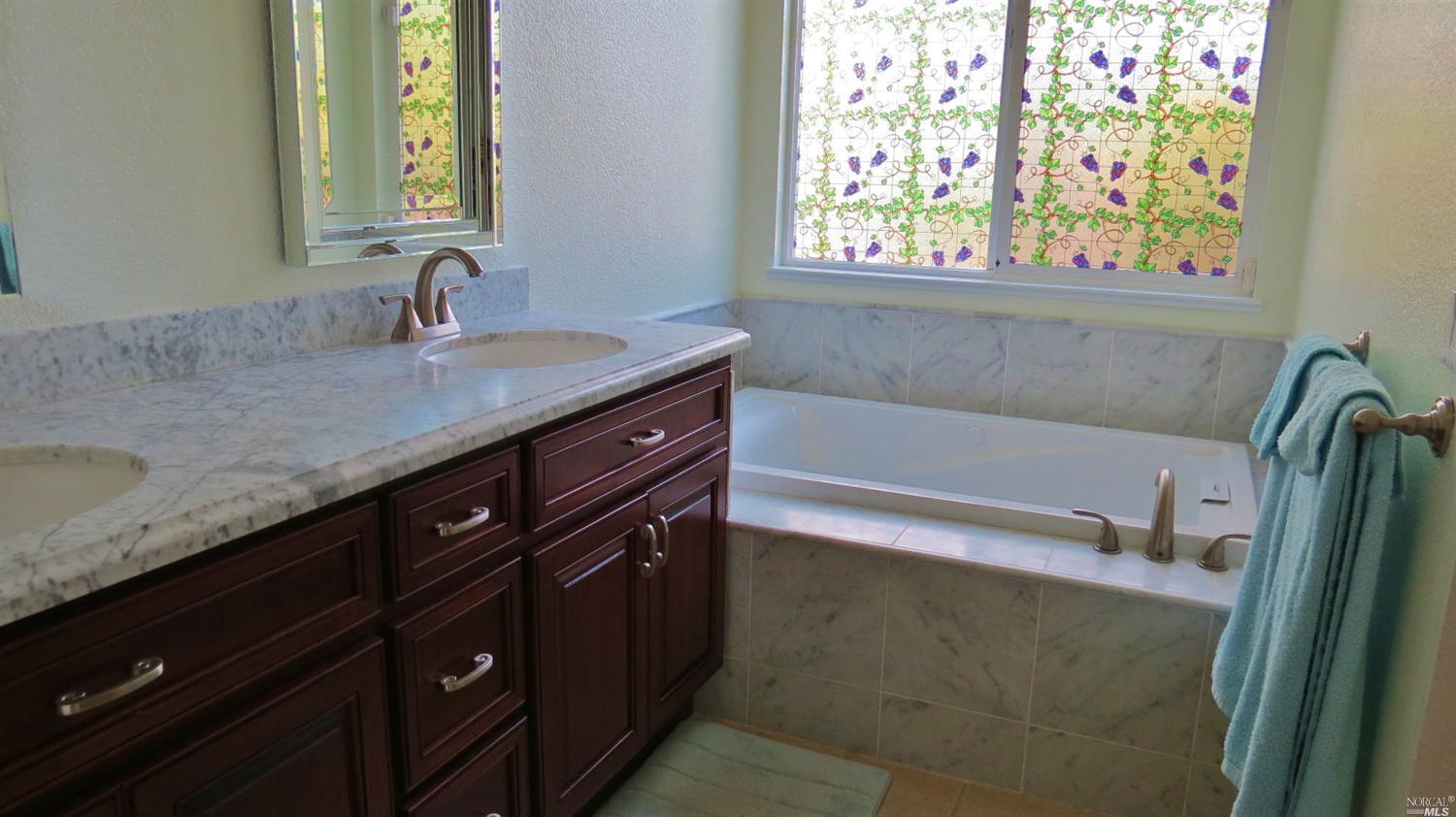 503 Juniper Ln, Windsor, CA 95492 photo 7